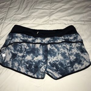 Lululemon speed shorts *2-way stretch